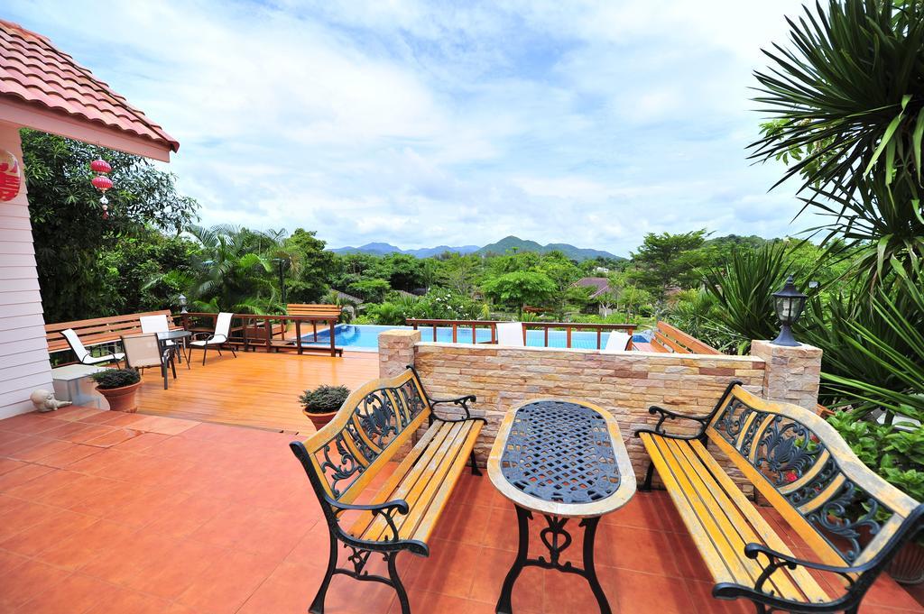 Dusit Talai Resort Nong Nam Daeng Camera foto