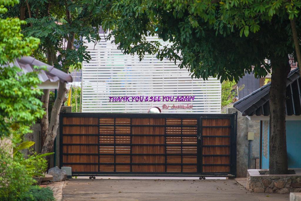 Dusit Talai Resort Nong Nam Daeng Esterno foto