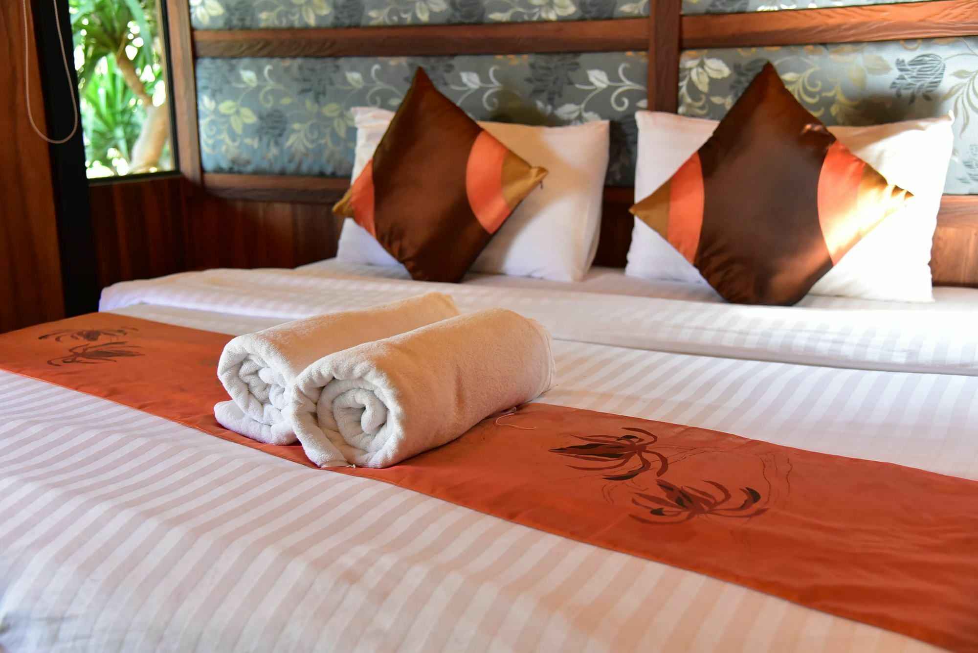 Dusit Talai Resort Nong Nam Daeng Esterno foto
