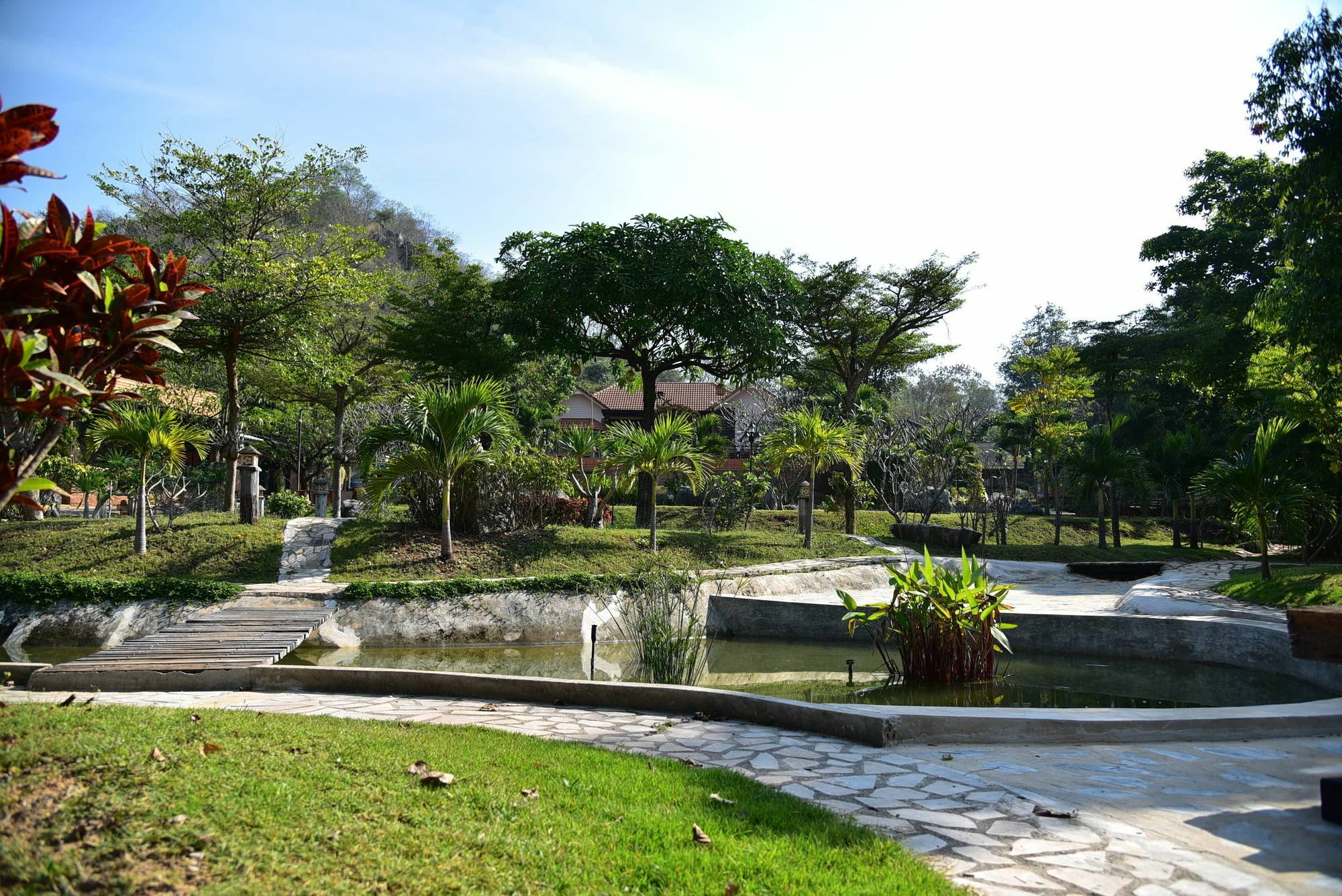 Dusit Talai Resort Nong Nam Daeng Esterno foto