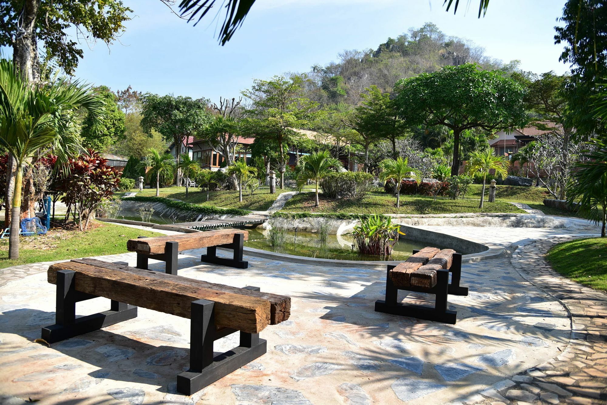 Dusit Talai Resort Nong Nam Daeng Esterno foto
